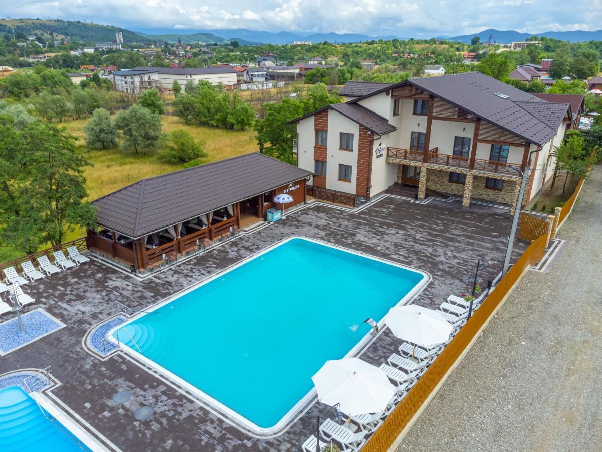 Sofion Hotel&Resort Solotvyno Bagian luar foto