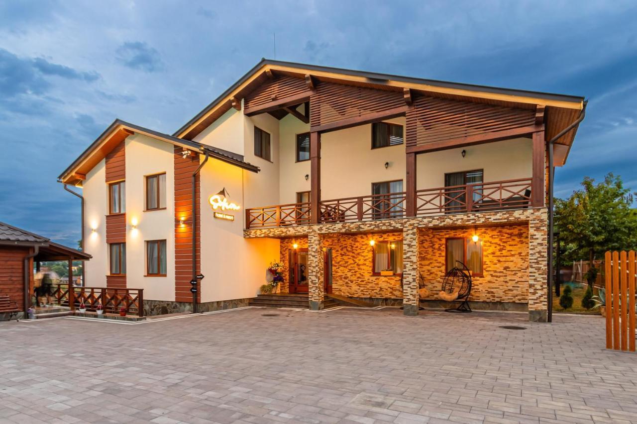 Sofion Hotel&Resort Solotvyno Bagian luar foto