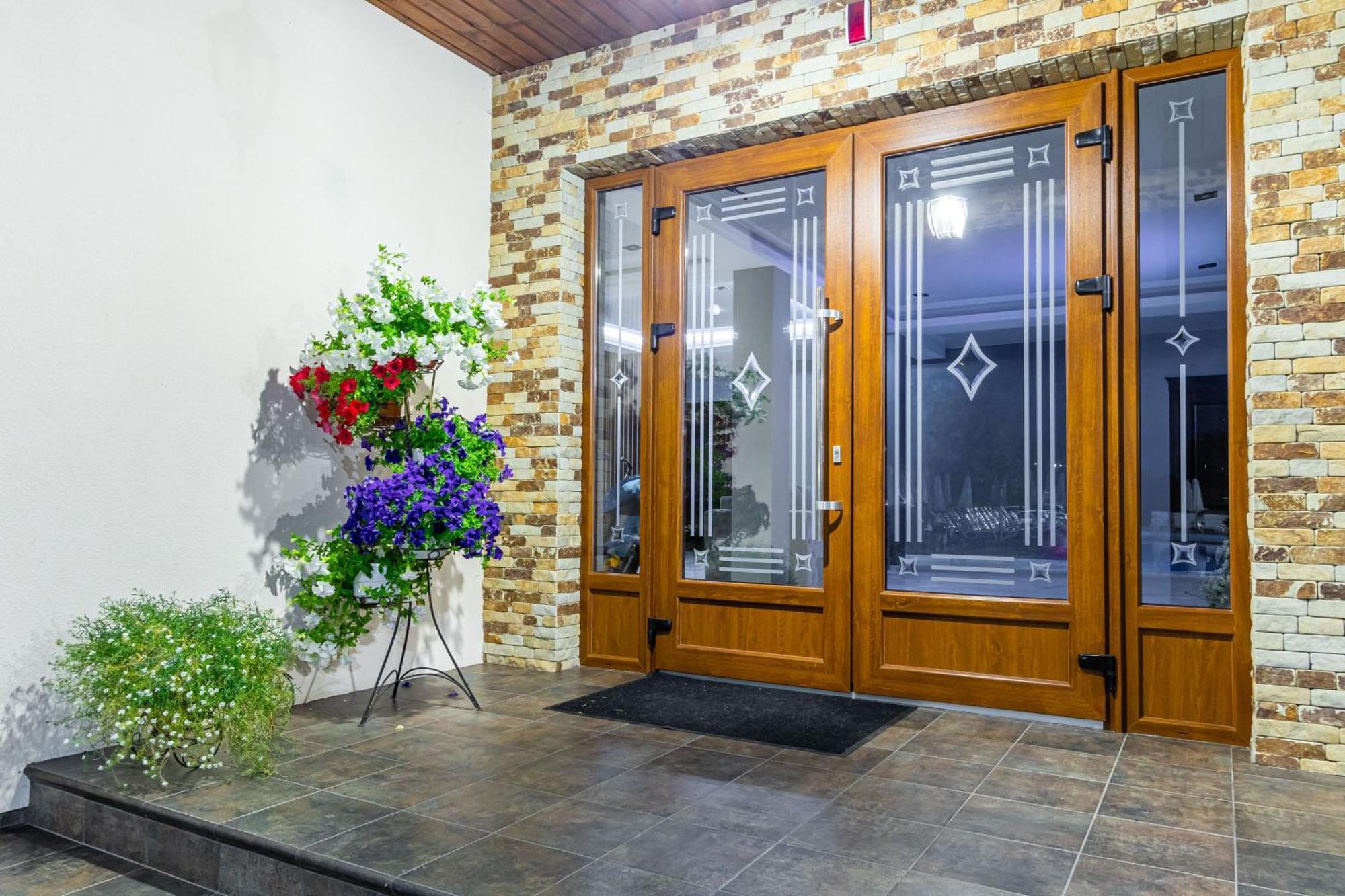 Sofion Hotel&Resort Solotvyno Bagian luar foto